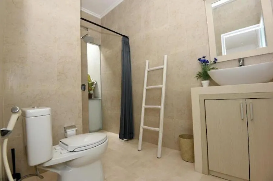 Bluna Villa Seminyak 2Br With Pool 0*, Seminyak (Bali) Indonesia
